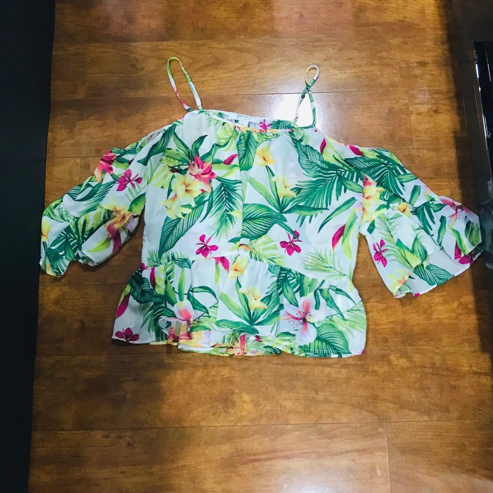 Forever 21 Floral top
